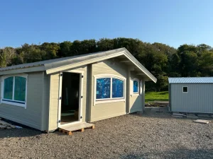 Log cabin in Ireland built with Nordic pine and eco-friendly features